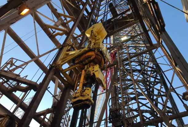 Top drive inspection, repair and service in accordance with API RP-7G and API RP-8B